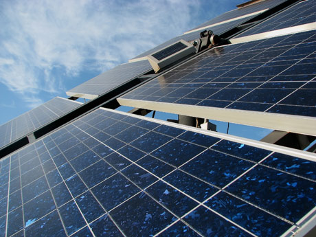 painéis solares - Opção viável para produção de energia alternativa